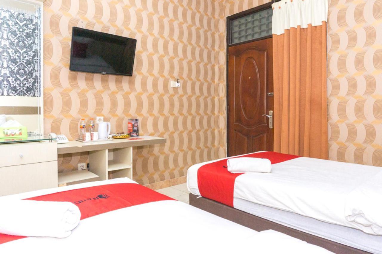 Reddoorz @ Tambolaka Sumba Hotel Lokokaki Exterior foto